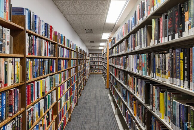 The Burton Memorial Library has excellent children’s books and classic collections in Burton.