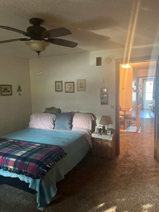 2284 Jackson St Unit 2284, Dubuque, IA 52001