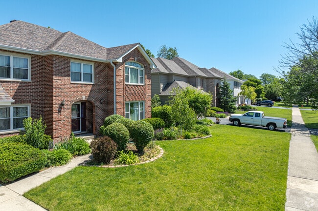 Homes in Ashbury feature up to a quarter-acre of yard space.