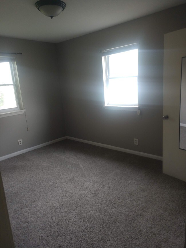 2 bedrooms