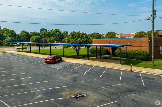 Idlewild Elementary School building in Charlotte, NC.