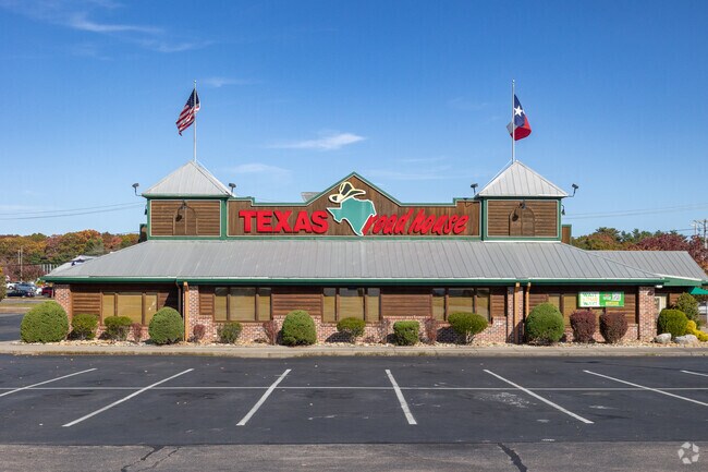 Stop by the Texas Roadhouse in Brockton for a delicious hot southern meal.