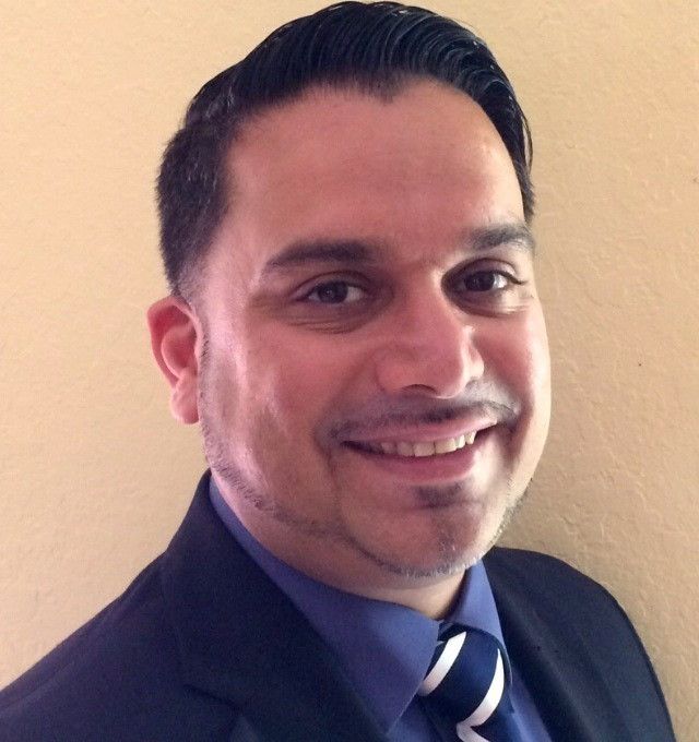 Agent Photo