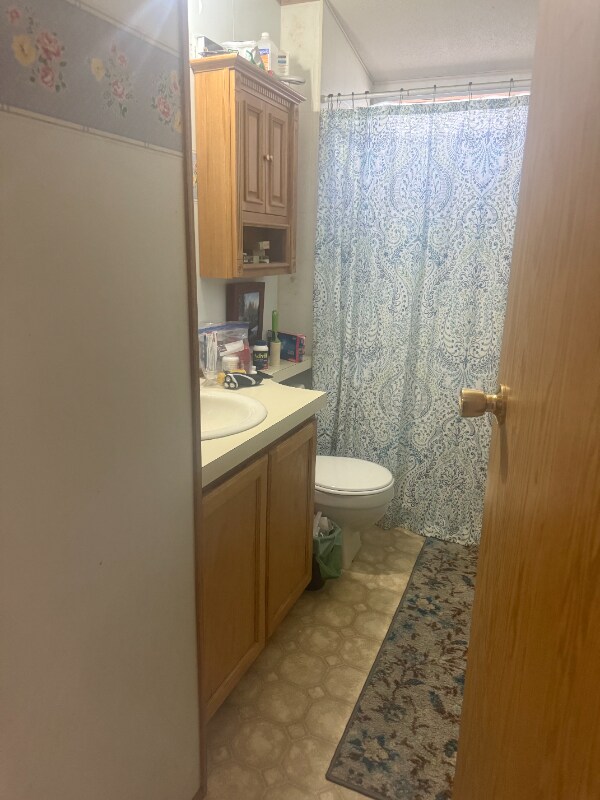 930 N 8th St, Lakeview, OR 97630