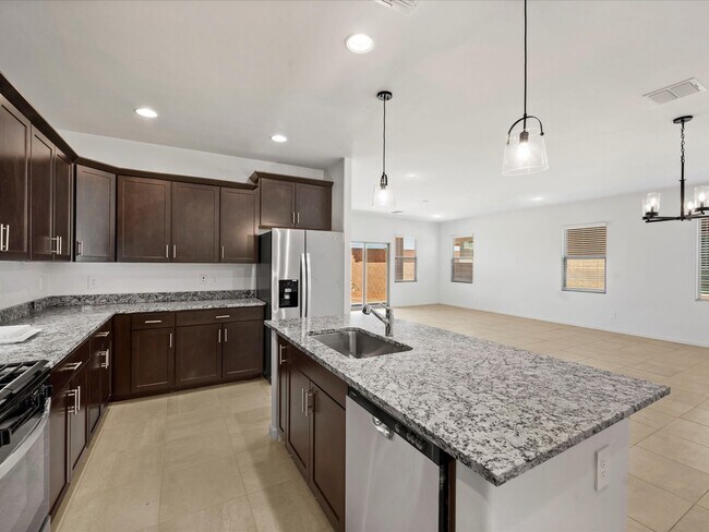 12677 N Eternity Way, Marana, AZ 85658 - photo 6