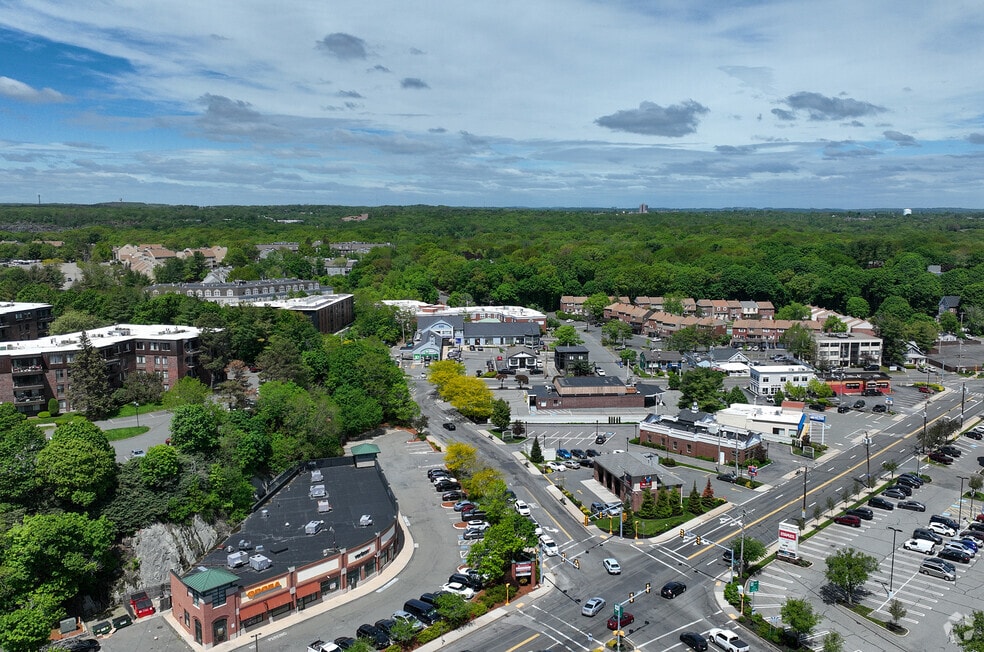 NH_Vinnin Square_561594_P2_V1_CG_052925