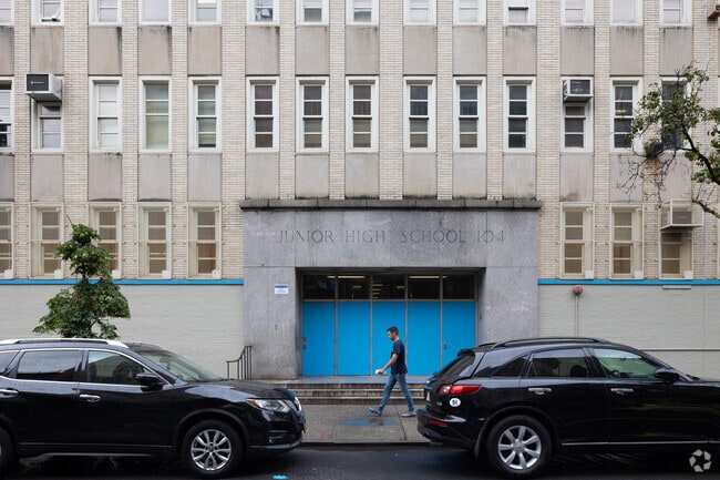 Gramercy Park's Simon Baruch Middle School 104 is nurturing young minds.