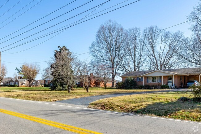 Red brick ranch homes in Orlinda are peppered throughout the community.