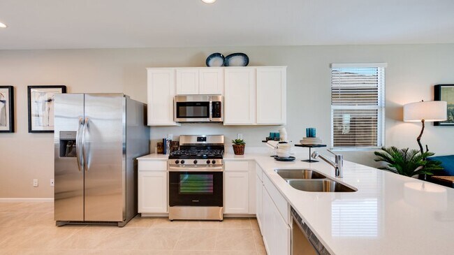 24308 N 167th Ln unit 36033309, Surprise, AZ 85387 - photo 6