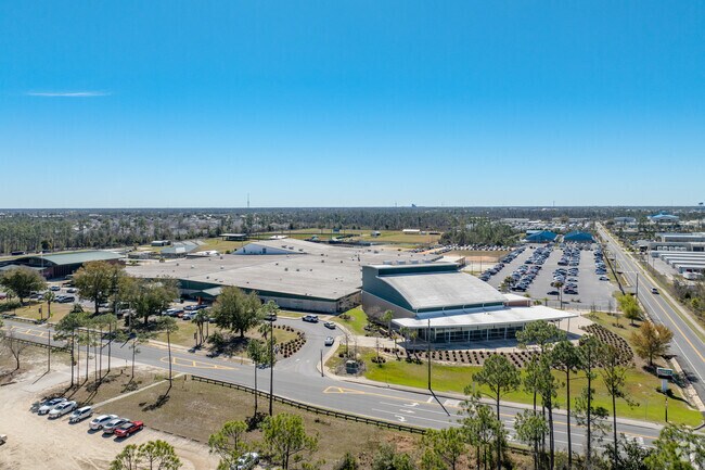 A. Crawford Mosley High School, located in Lynn Haven, has an A- score on Niche.