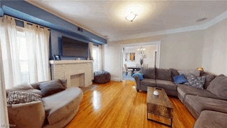 2725 Hampshire Rd Unit 3, Cleveland Heights, OH 44106