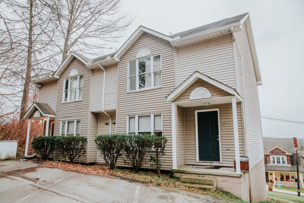 620 Junction St, Morgantown, WV 26505 - photo 1