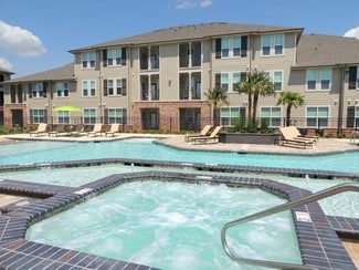2020 Valley View Cir, Bossier City, LA 71111
