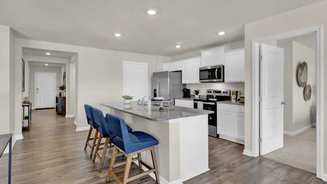 945 Jerry Price Dr, Knoxville, TN 37920 - photo 4