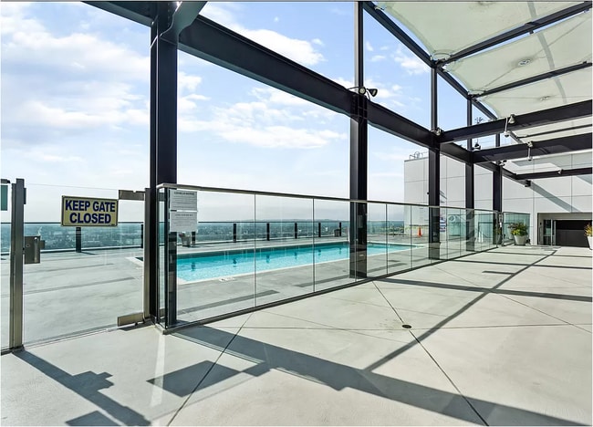 The Mercury unit 1104, Los Angeles, CA 90010 - photo 3