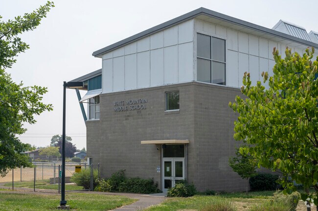 White Mountain Middle School has a tremendous amount of school pride.