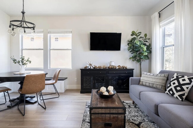 156 W Laurel Ct, Gilbert, AZ 85233 - photo 4