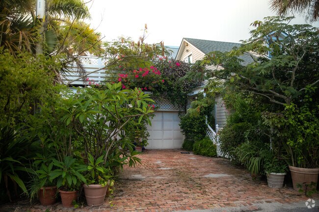 The Neptune Beach neighborhood offers many different styles of homes.