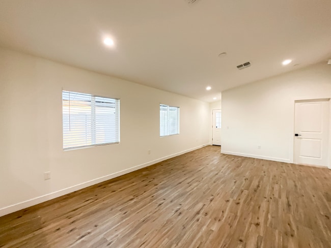 3802 N 23rd Ave, Phoenix, AZ 85015 - photo 3