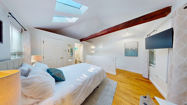 23 Jay St unit B, Cambridge, MA 02139 - photo 6