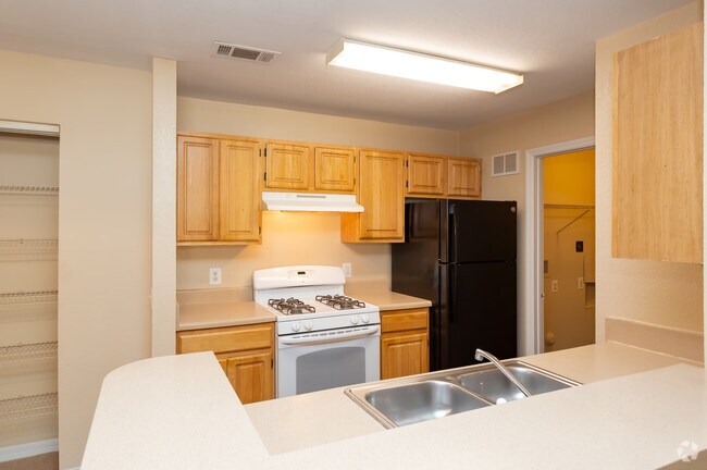 Walnut Ridge, Raleigh, NC 27610 - photo 3