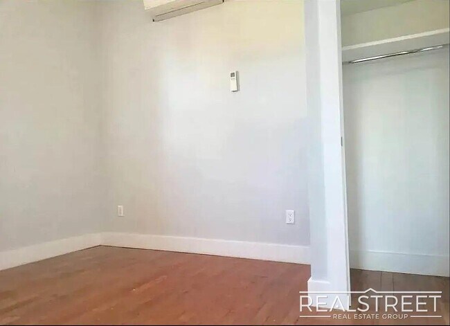 2372 Pacific St, Brooklyn, NY 11233 - photo 4
