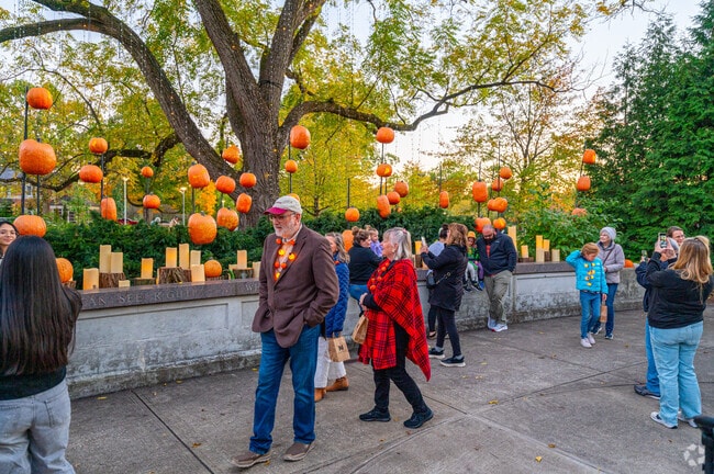 Clearwater is conveniently located close to many Indy attractions like Newfields.