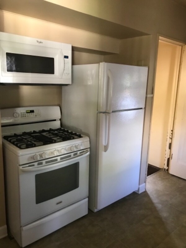 603 E Illinois Ave, Morris, IL 60450 - photo 6