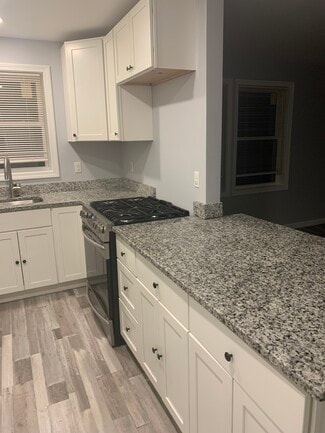 14 Fisher Ave Unit A, Attleboro, MA 02703