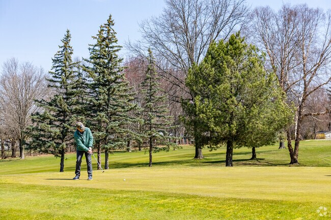 Flint Golf Club north of Evergreen Valley is a championship course founded in 1910.