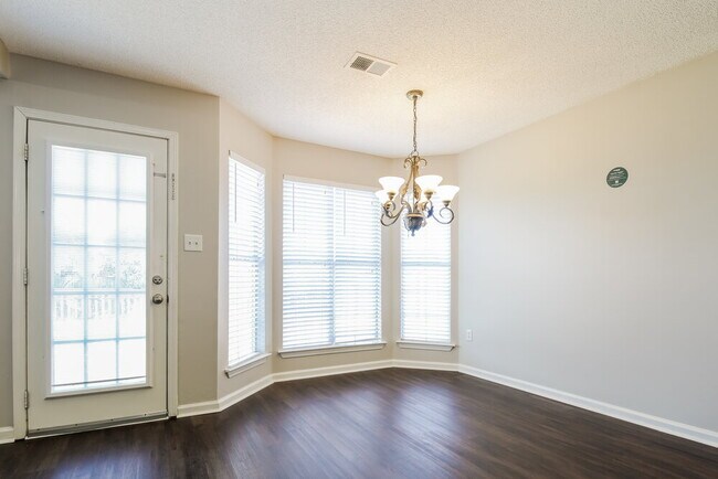 6911 White Hawk Ln, Olive Branch, MS 38654 - photo 6