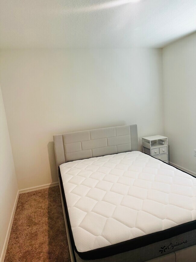 499 SW Lairo Ave, Port Saint Lucie, FL 34953