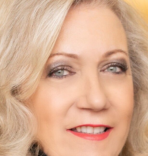 Elizabeth Harris