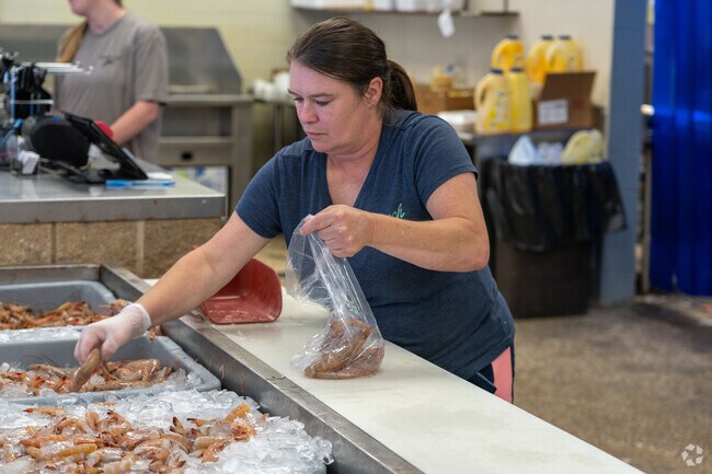 DIP Seafood always has fresh seafood ready for Neshota residents.