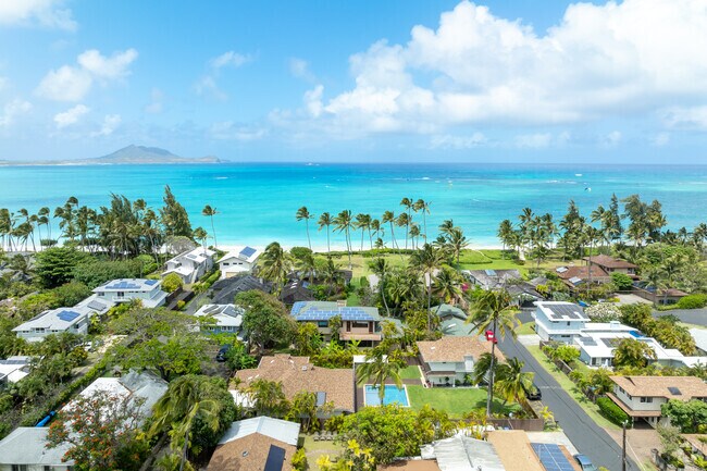 You are never far from the beach if you live in Kailua!
