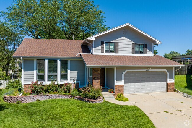 Ramble Ridge is largely defined by 80s-style split-level homes.