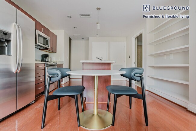 2221 I St NW unit FL10-ID1217, Washington, DC 20037 - photo 6