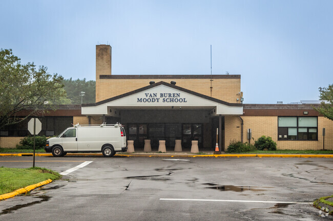 Moody School is located in Middletown, CT.