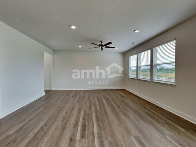 205 Kramer Mills Dr, Columbus, OH 43110 - photo 7