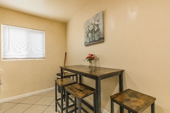 4122 Gamma St, San Diego, CA 92113 - photo 3