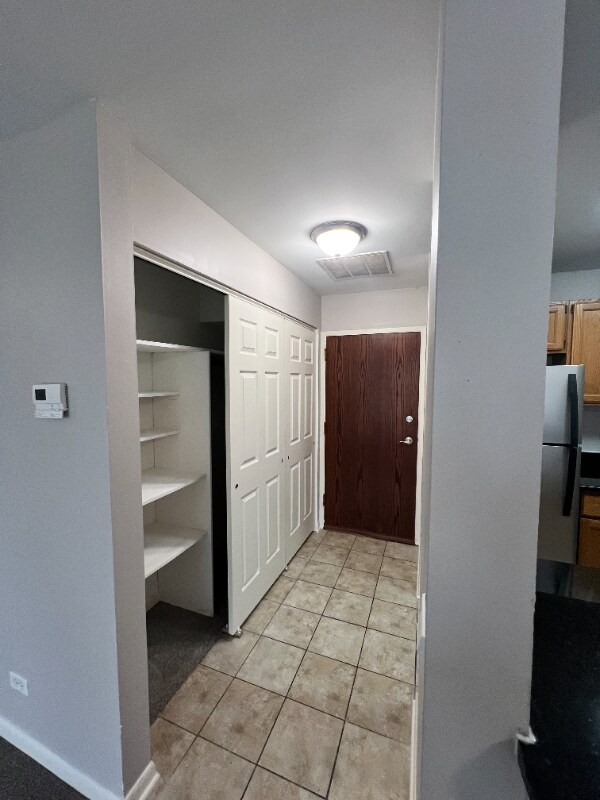 5650 Abbey Dr unit 1P, Lisle, IL 60532 - photo 6