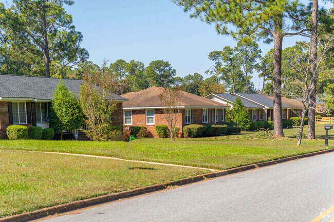 Family homes with spacious yards are common in Lake Park.