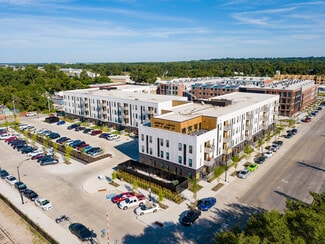 601 E Vine St, Des Moines, IA 50309