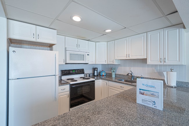 Diamond Head unit 109, Ocean City, MD 21842 - photo 3