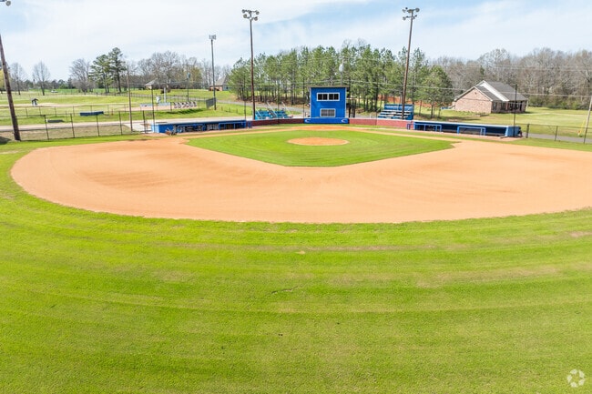 Copiah Educational Foundation has a student to teacher ratio of 13 to 1.