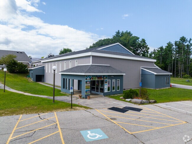 Dunbarton Elementary School in Dunbarton serves grades K-5.