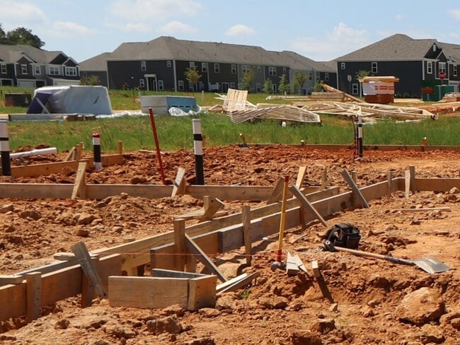 774 Kitfox Dr NW, Concord, NC 28027 - photo 2