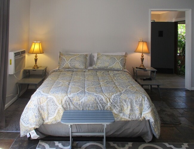 3450 Effie St unit Guest House, Los Angeles, CA 90026 - photo 7