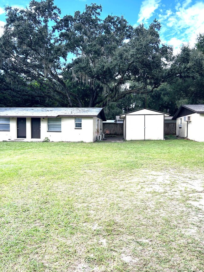 8129 Cass Rd Unit 3, Zephyrhills, FL 33540