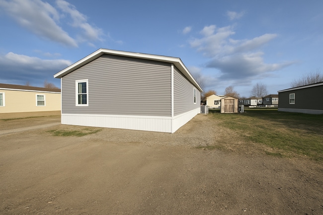 7 Rainier St N, Billings, MT 59105 - photo 2